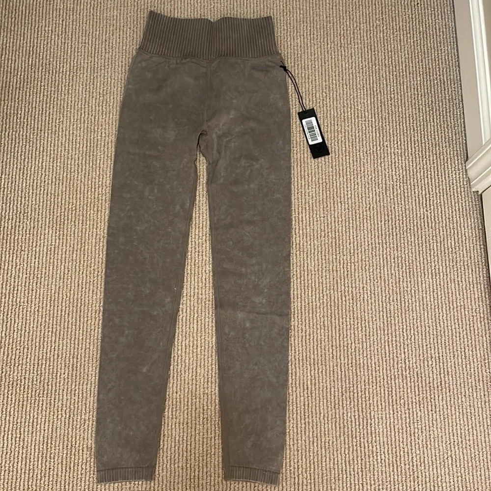 Savvi leggings/tights & matching bra - NWT - Picture 5 of 12